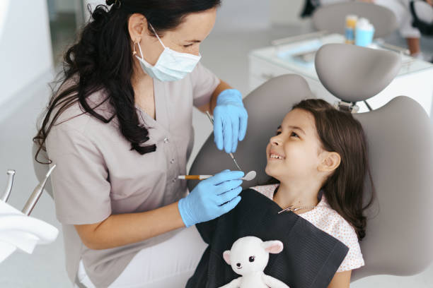 Best Dentist Open Late Near Me  in Four Bridges, OH